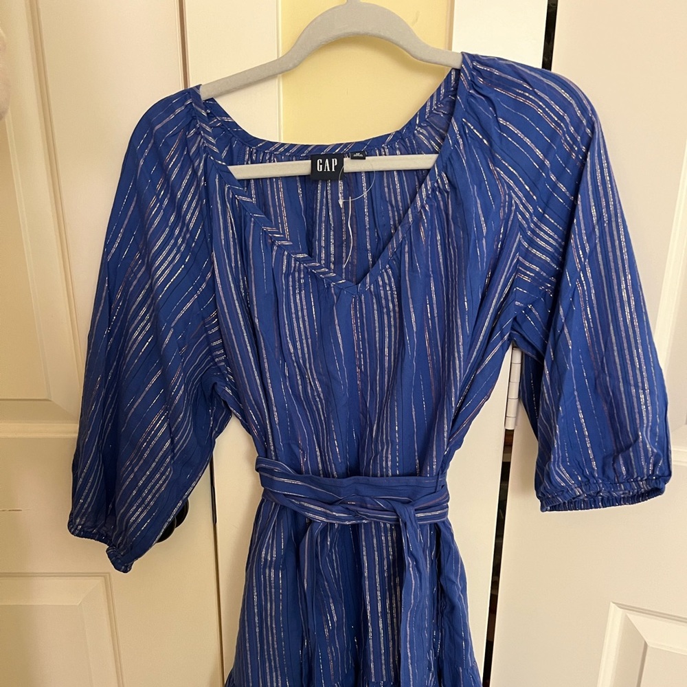 GAP crinkle gauze dress’.